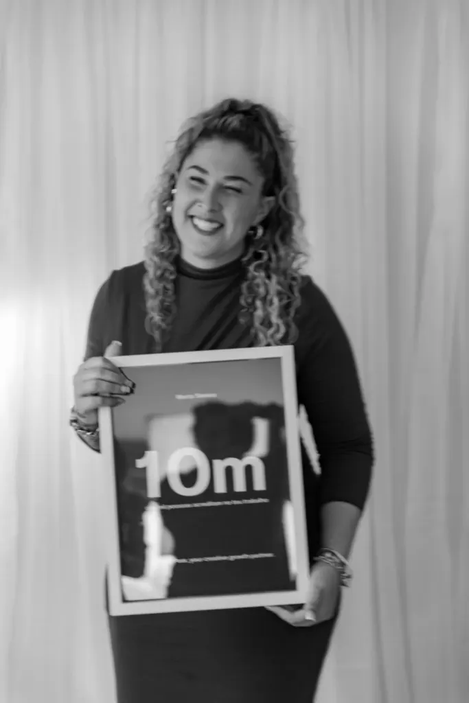 Como a Marta saiu do anonimato para faturar milhares com conteúdo, e atrair mais de 16 mil seguidores em 10 meses · trabalho da The Pear Marketing