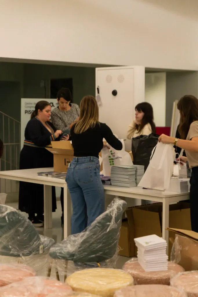 Social Media Hackaton – Fotografias · trabalho da The Pear Marketing